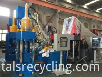 Y83-360 Scrap Metal Particles Briquetting Machine (factory)